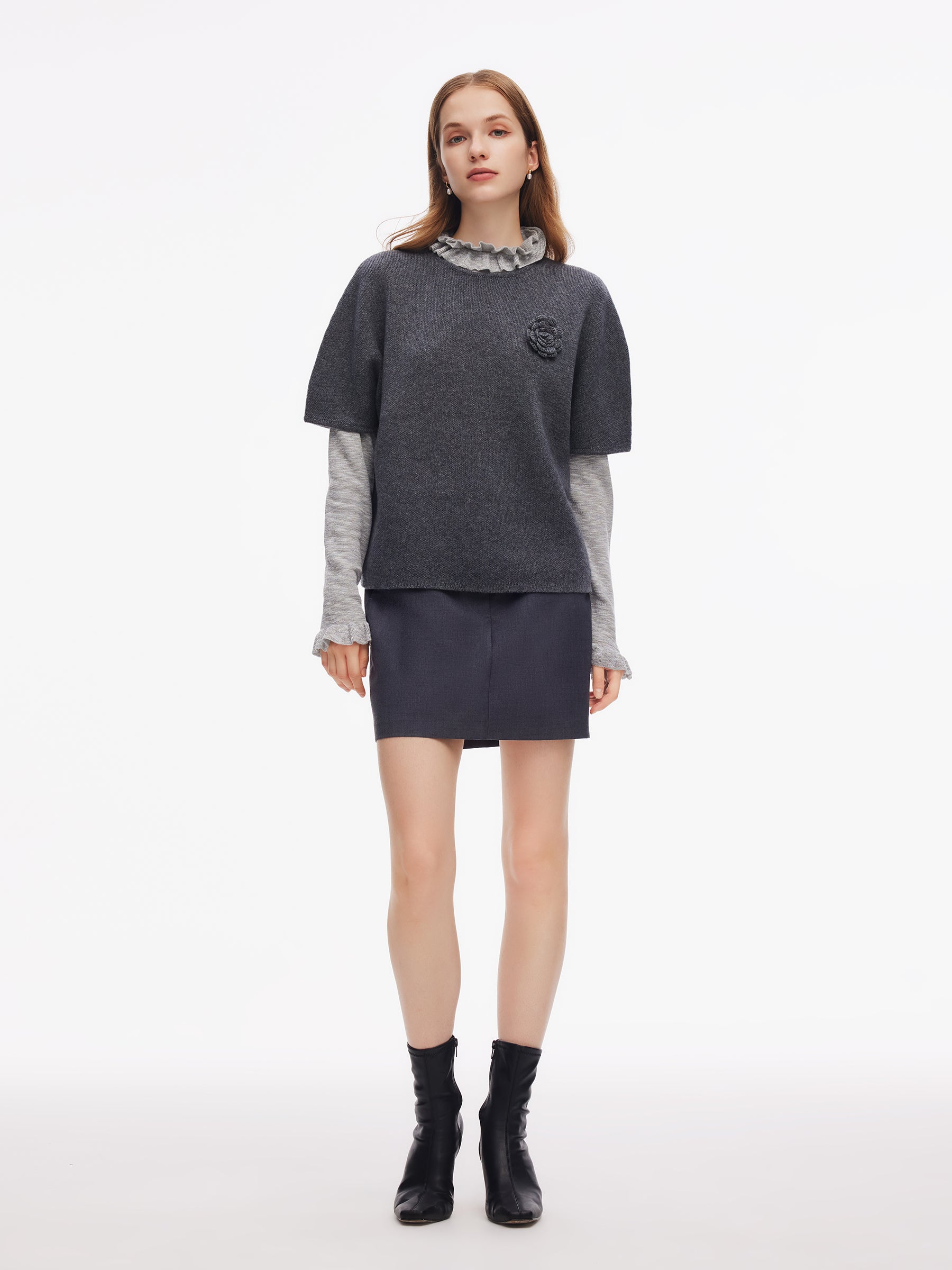 Wool Blend Women Knit Top With Detachable Brooch