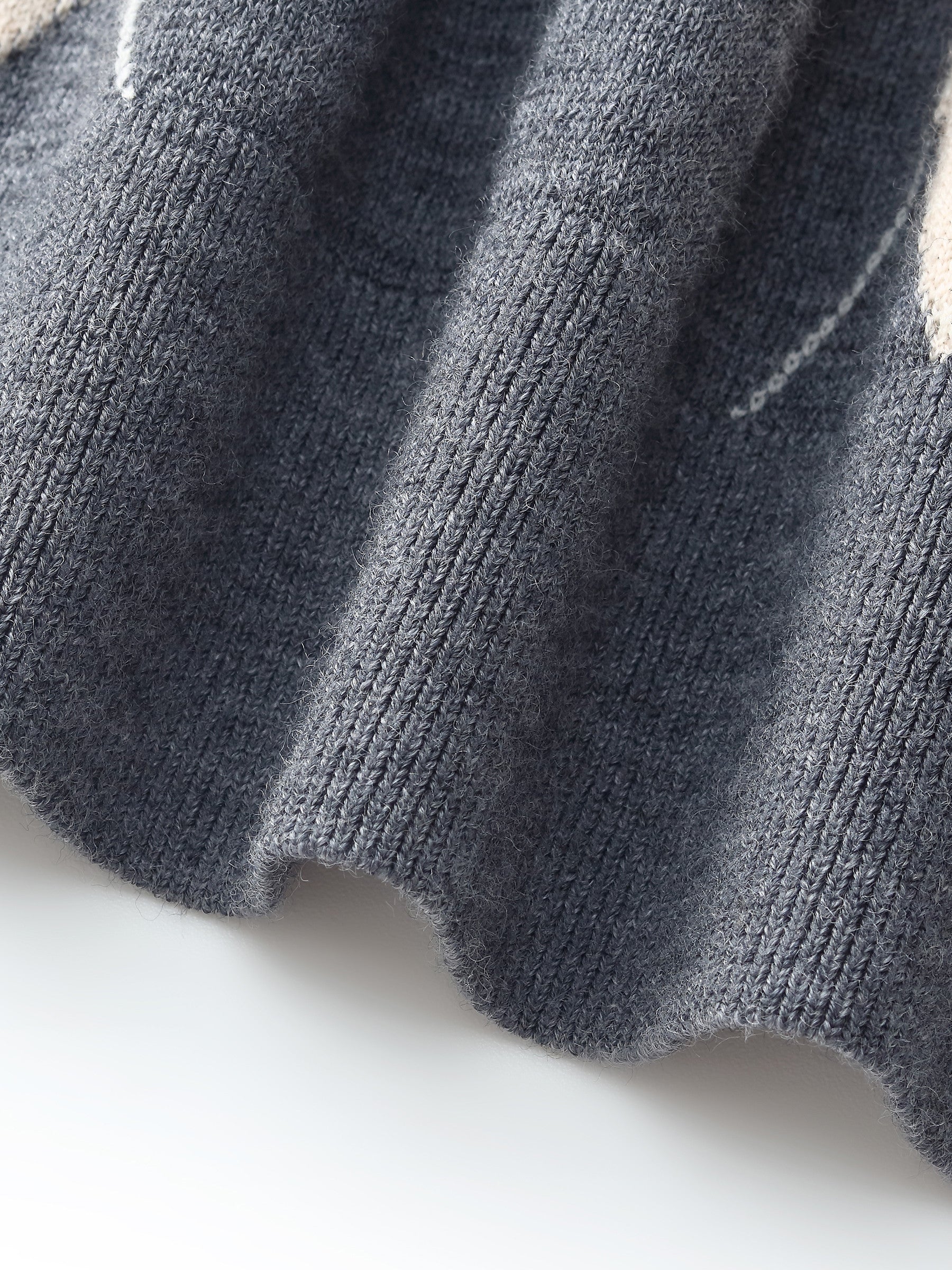 100% Machine Washable Wool Argyle Women Knit Top