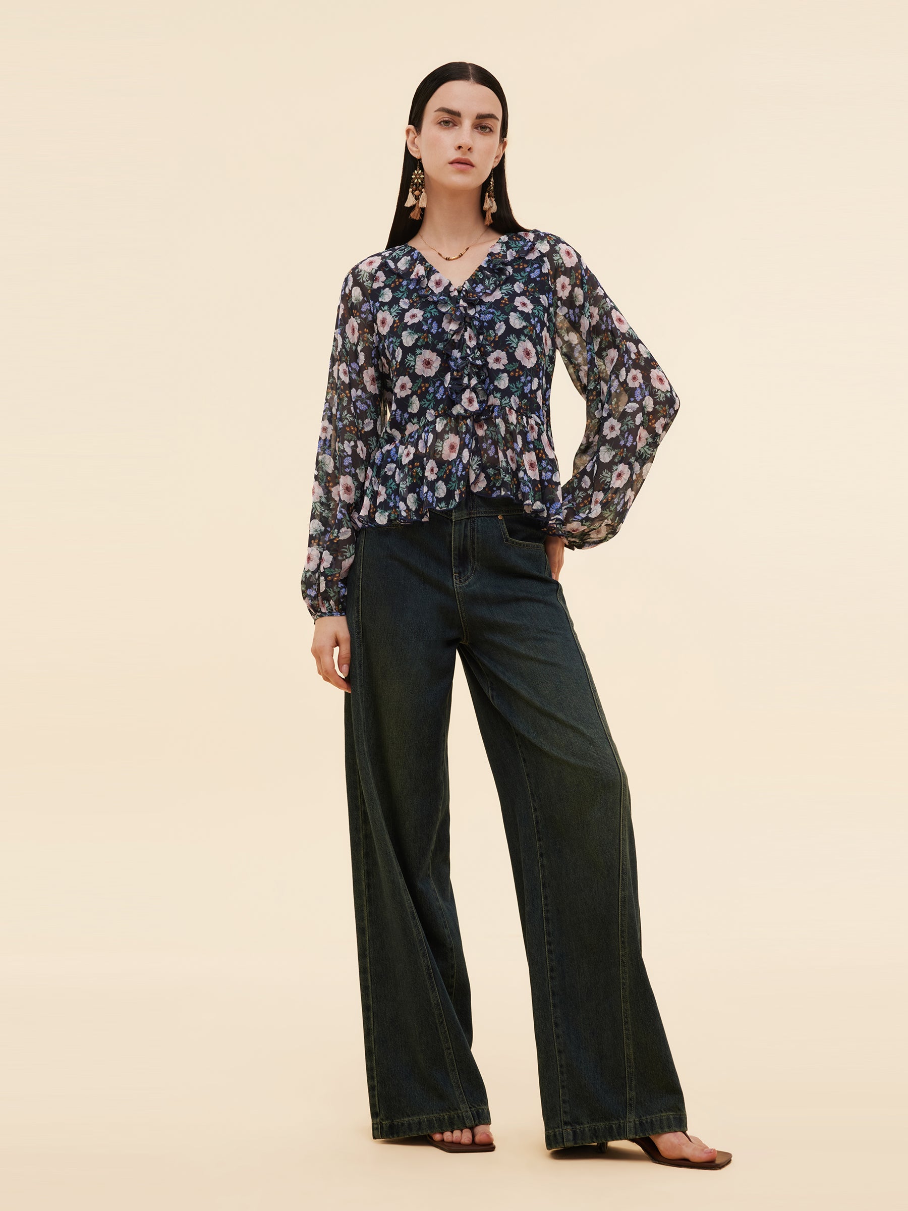 10MM Mulberry Silk Floral Print Women Ruffle V-Neck Blouse