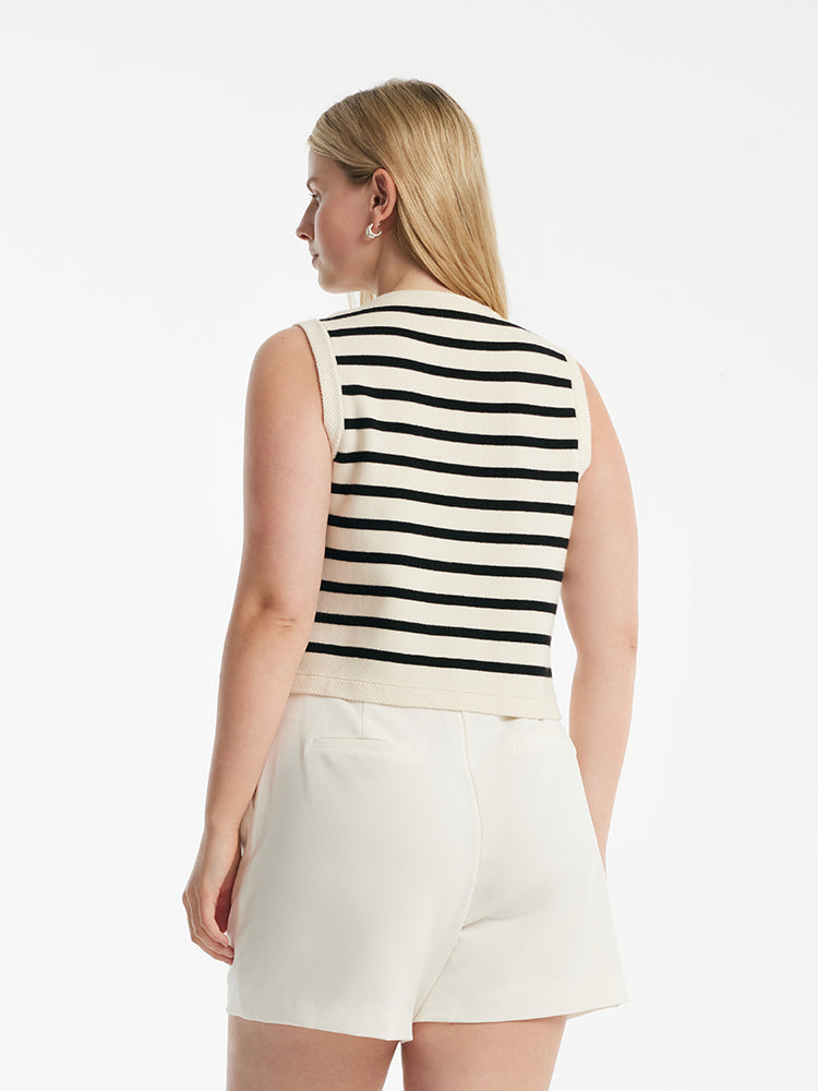 White Loose A-Line Shorts With Belt