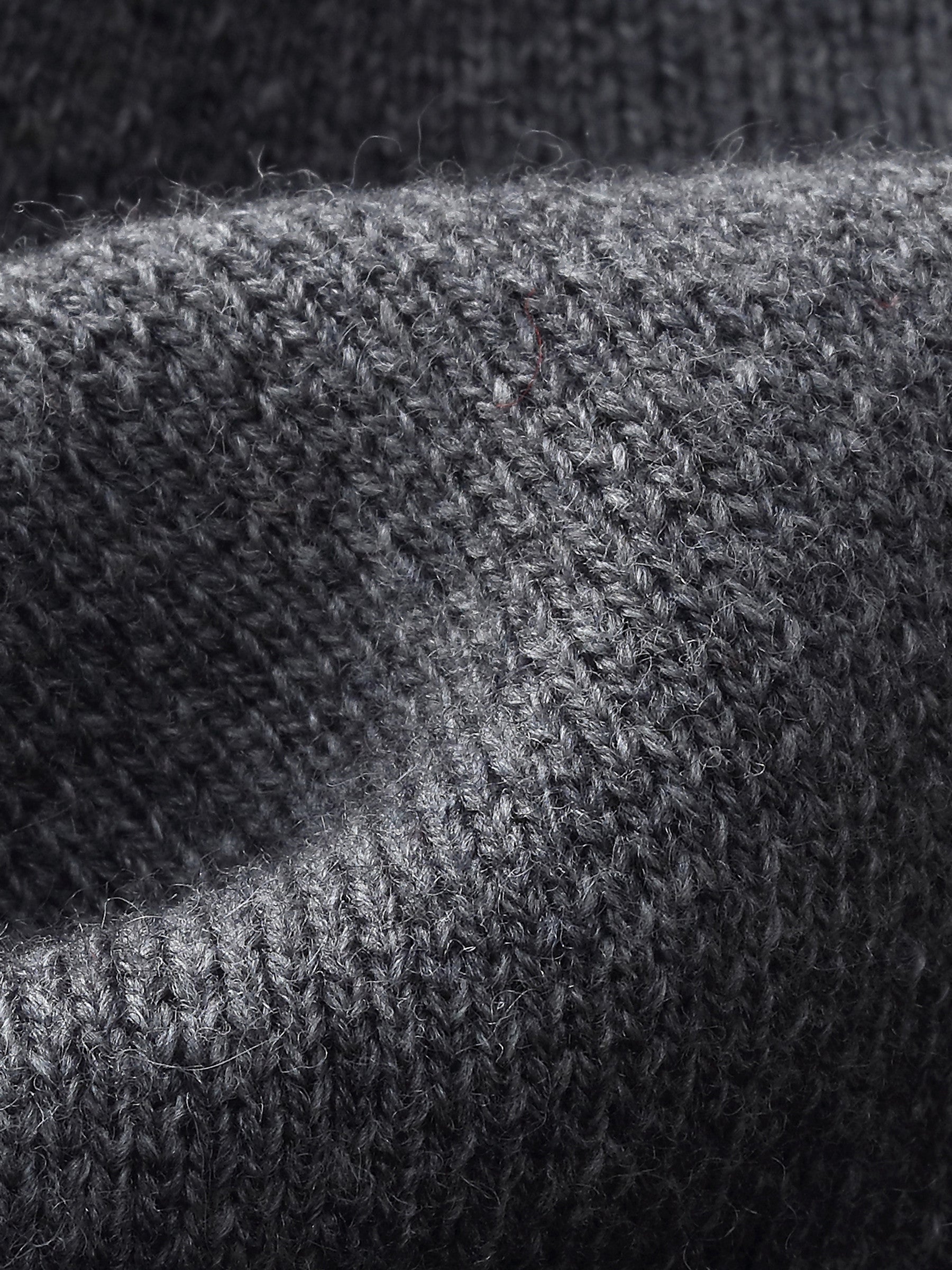 Wool Blend Women Knit Top With Detachable Brooch