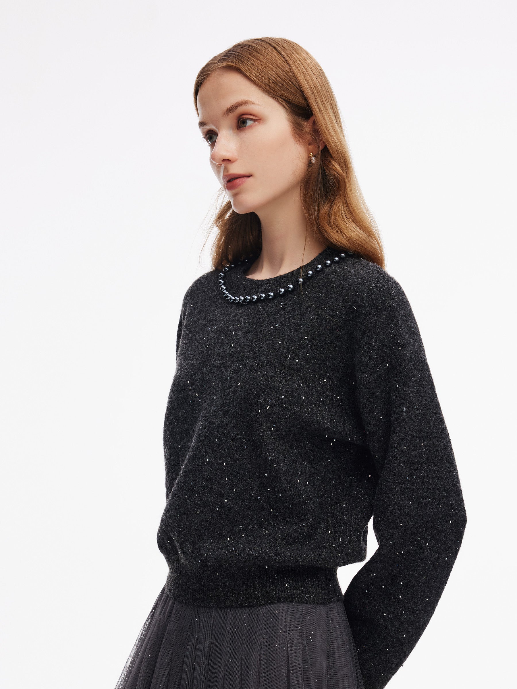 Sequins Beaded Round Neck Women Knit Top